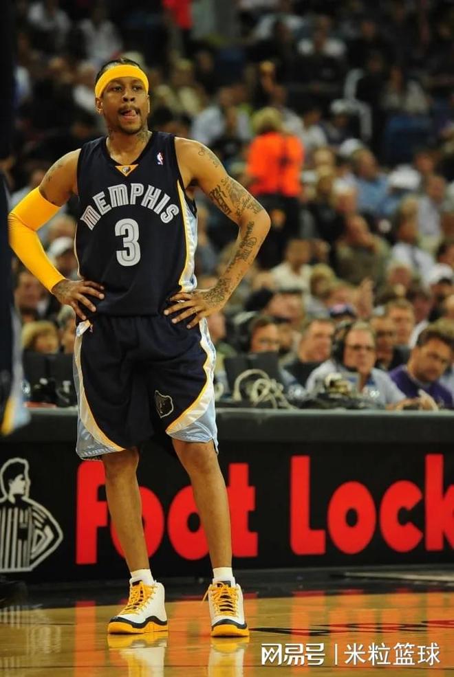 翼侧型前场 翼侧型前场